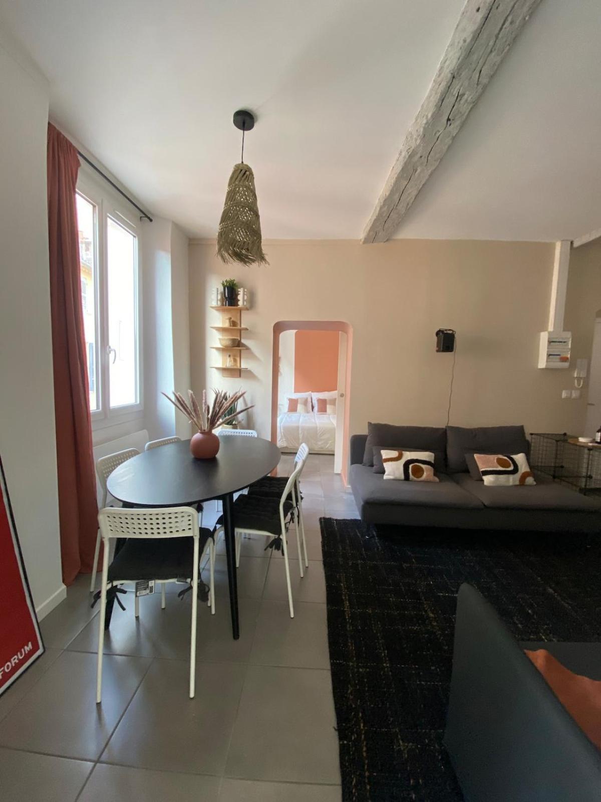 Appartement Proche Du Port Toulon Exterior photo